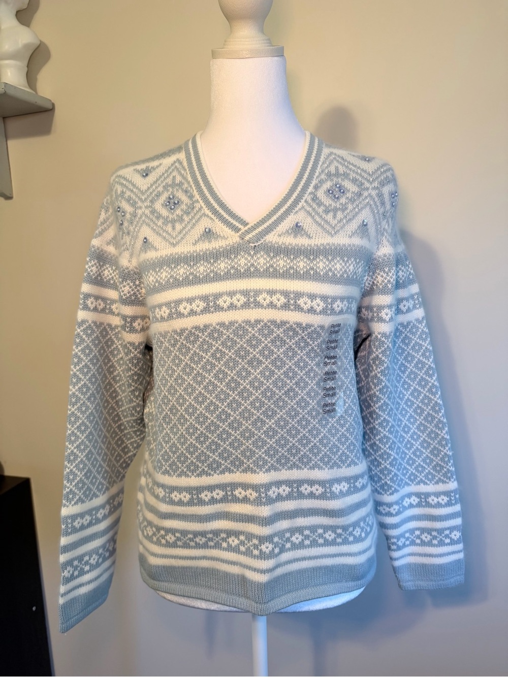 NWT St. John’s Bay Petite Winter Sweater Size Small